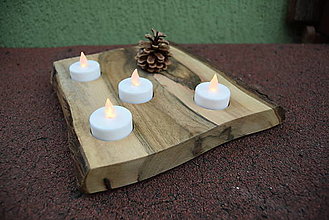 Svietidlá a sviečky - Adventný svietnik z orecha - 1 - 16145278_