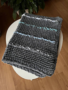 Detský textil - Ručně pletená žinylková deka pro miminko - s proužky - 16144948_