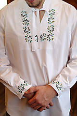 Pánske oblečenie - Pánska vyšívaná košeľa Kamil - 16144870_