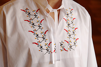 Pánske oblečenie - Pánska vyšívaná košeľa Filip - 16144828_