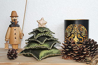 Dekorácie - Saténový vianočný stromček - 16146319_