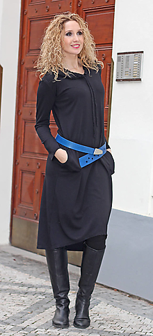 Šaty - Černé šaty s kapucí - dlouhé - 16146929_