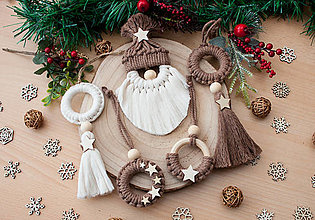 Dekorácie - Macrame vianočná ozdoba na stromček 5 ks - Drevený krúžok, škriatok - 16152519_