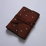 Papiernictvo - Kožený fotoalbum A5/A4 nubuk čokoládová srdiečka - 16161388_