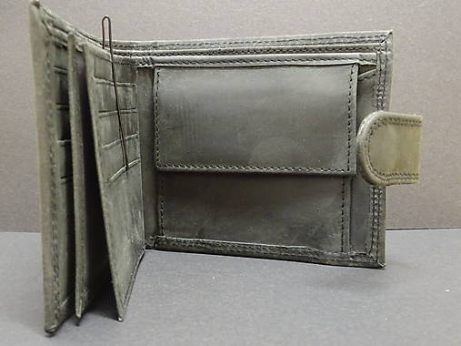 Pánska kožená peňaženka s gravírovaním:s venovaním, s textom-vlastný text/logo/iniciály  ČIERNA