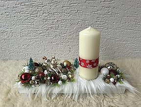 Dekorácie - Vianočný aranžmán s 1 sviečkou (Aranžmán s koníkom) - 16169785_