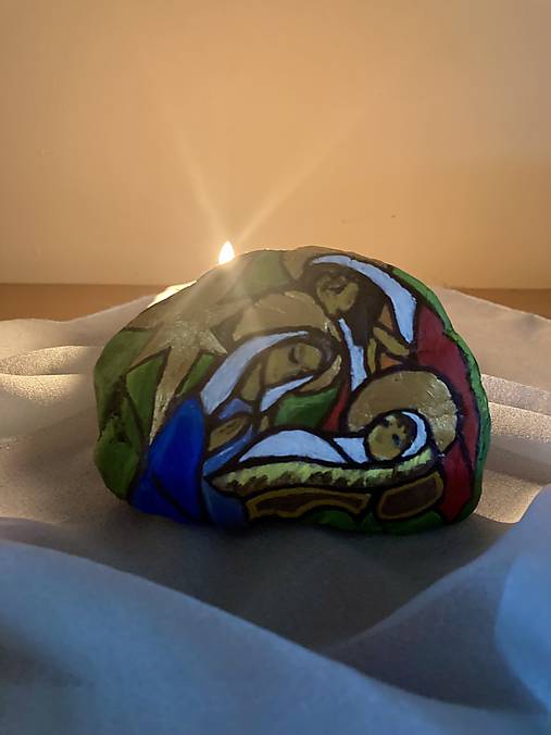 Dekorácie - Maľovaný kameň - Svätá rodina⭐️ - 16175023_
