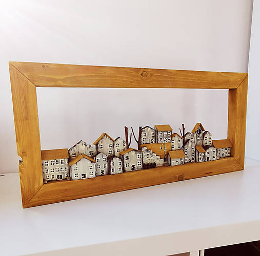 Drevený obraz - mestečko z drevených domčekov