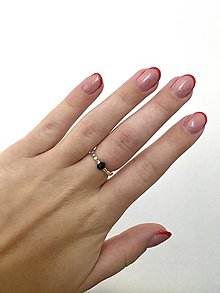 Prstene - Korálkový prstienok - 16182314_