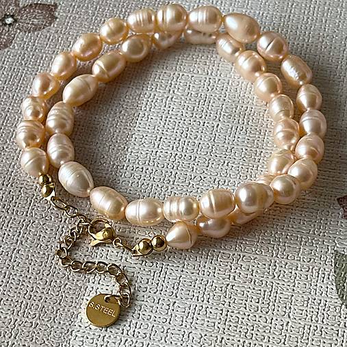 Freshwater Pearls Peach Colour Steel Necklace / Náhrdelník zo sladkovodných perál, oceľ A101