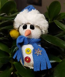 Brošne - Vianočná dekorácia snehuliak - 16188310_