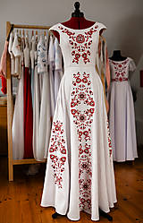 Šaty - Ľanové svadobné šaty s červenou výšivkou - 16189134_