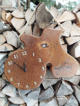 Dekorácie - nástenné hodiny z dubového dreva - 16190135_