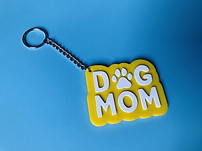 Kľúčenky - Kľúčenka – Dog mom (žltá) - 16189980_