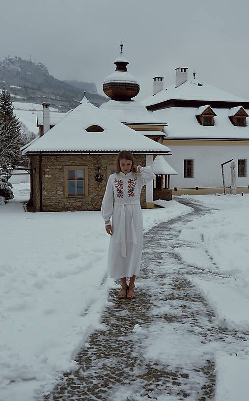 Ľanové šaty Snežná