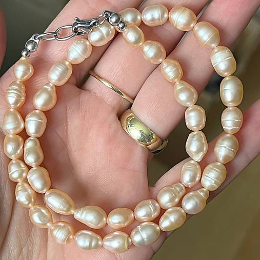 Freshwater Pearls Peach Colour Steel Necklace / Náhrdelník zo sladkovodných perál, oceľ A101