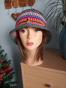 Čiapky, čelenky, klobúky - farebný klobučik - 16192173_