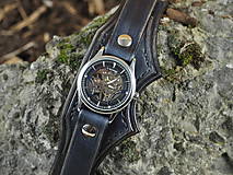 Náramky - Kožené hodinky čierne nesymetrické - 16194101_