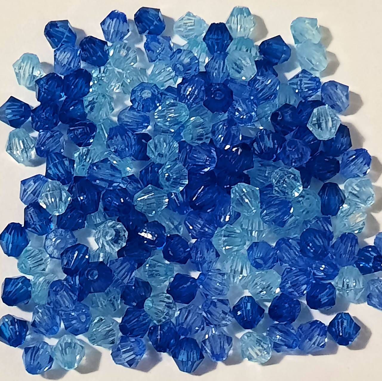 Plast bicone 6mm MIX-10g (modrá)