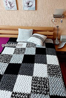 Úžitkový textil - Jemnučká a ľahká deka s vankúšikmi  z vlny alize puffy/puffy fine - pachwork, bielo-čierne odtiene - 16196048_
