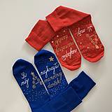 Ponožky, pančuchy, obuv - Maľované vianočné ponožky s nápisom: "Si môj ... vianočný darček... (Set dámske červené + pánske tmavomodré ponožky) - 16195851_