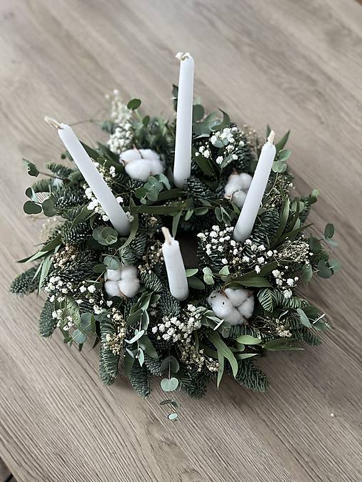Dekorácie - Adventný veniec - 16195784_