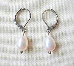 Náušnice - Náušnice s pravými perlami - biele - 16196998_