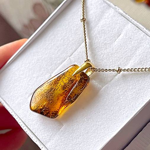 Náhrdelníky - Natural Amber AG925 Pendant / Prívesok prírodný jantár A0042 (Natural Amber AG925 Gold Plated) - 16199887_