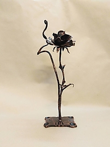 Dekorácie - kovaná ruža v plnom rozkvete - 16198915_