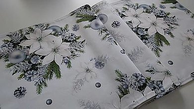 Úžitkový textil - Vianočný stredový obrus,,vianočná ruža na bielom" - 16200800_