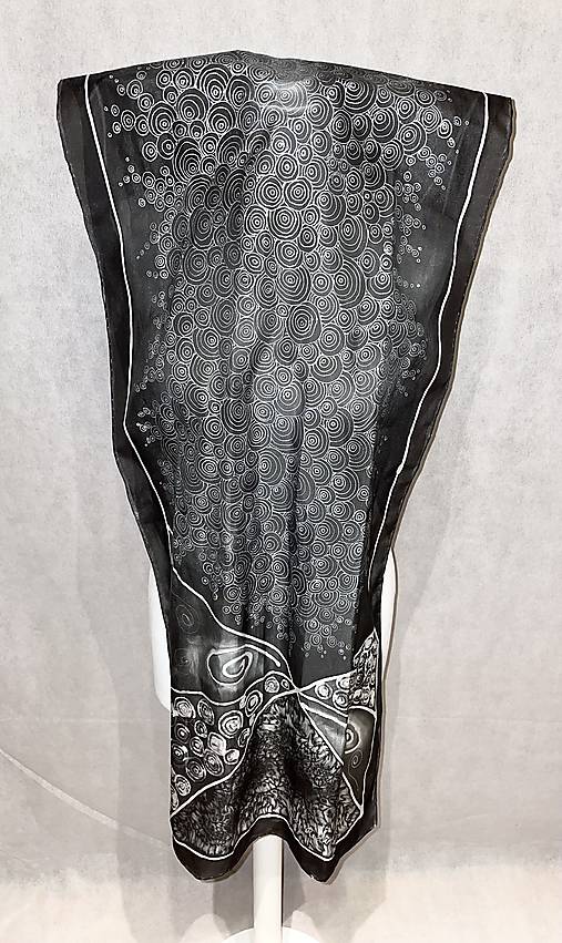 Hodvábny šál ručne maľovaný- čierny