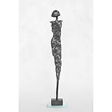 Sochy - Dievča s mikádom, cínová socha dievčaťa, socha kov, dekorácia - 16203302_