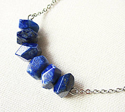 Náhrdelníky - Náhrdelník s lapisom lazuli - 16205640_