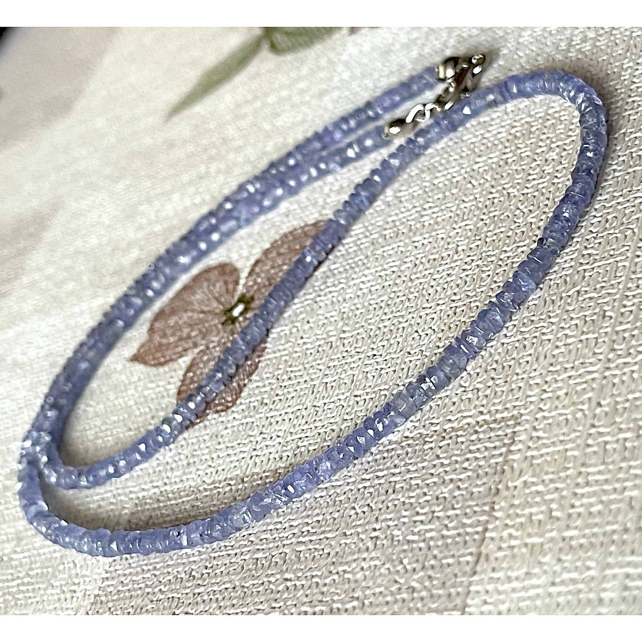 Luxury Tanzanite AG925 Rhodium plated Necklace / Náhrdelník tanzanit, striebro ródiované,