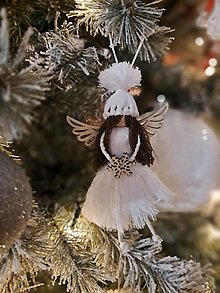 Dekorácie - Vianočný anjelik s vločkou - 16208416_