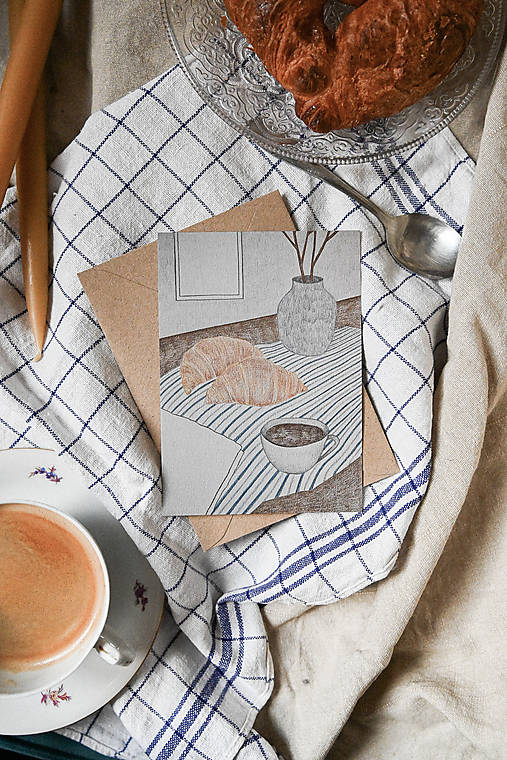 Papiernictvo - pohľadnica - croissant - 16209420_