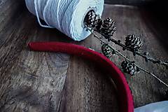 Ozdoby do vlasov - Ľanová "Puff" čelenka ručne vyšívaná s vianočným motívom- Romantické Vianoce - 16209589_