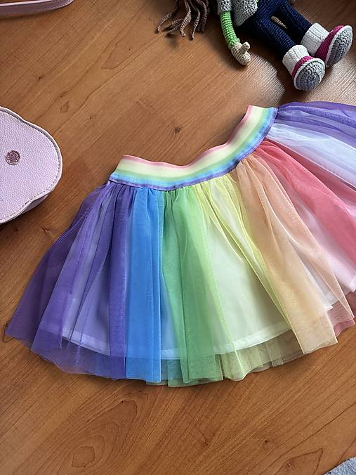 Tylová sukňa - farebná dúha