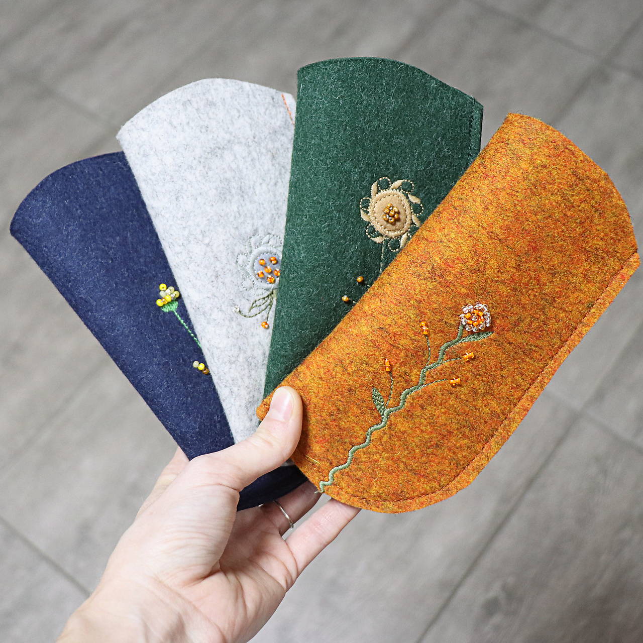 Plstené puzdro na okuliare