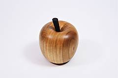 Dekorácie - Dekoratívne jabĺčko z čerešňového dreva - 16218734_