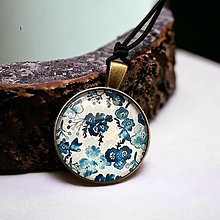 Náhrdelníky - Vintage náhrdelník - modrý s kvetinkami - 16217650_