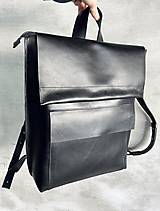 Batohy - VERSATILE čierny kožený ruksak - 16221229_