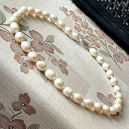 Freshwater Pearls Necklace / Náhrdelník z veľkých oválnych sladkovodných perál,  A102