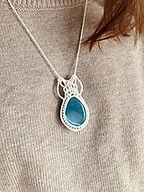 Náhrdelníky - Macrame náhrdelník- modrý achát - 16233528_