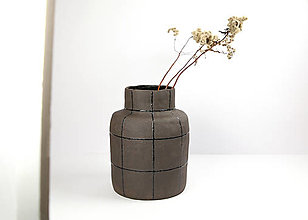 Dekorácie - Veľká keramická váza Tmavohnedá, Čierny grid - 16235891_