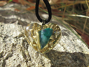 Náhrdelníky - Org. šperk ,, Srdce Matky Země " - 16239148_