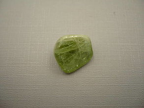 Minerály - Troml. kámen - olivín 15 mm, č.33f - 16238569_