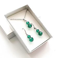 Sady šperkov - Sada brúsené guličky 8/6 mm + oceľ (smaragd) - 16241615_