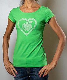 Topy, tričká, tielka - Zelené tričko s maľovaným bielym jabĺčkom - 16242680_