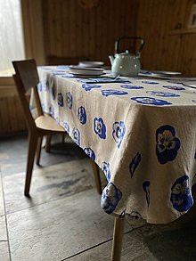 Úžitkový textil - Ľanový obrus ,,Pansy" - 16248486_